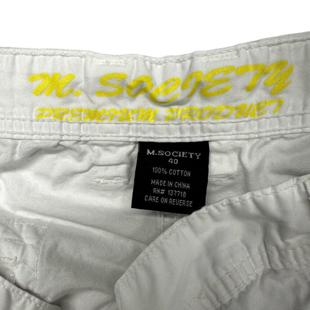White Cargo Shorts (40) - Picture 7 of 7
